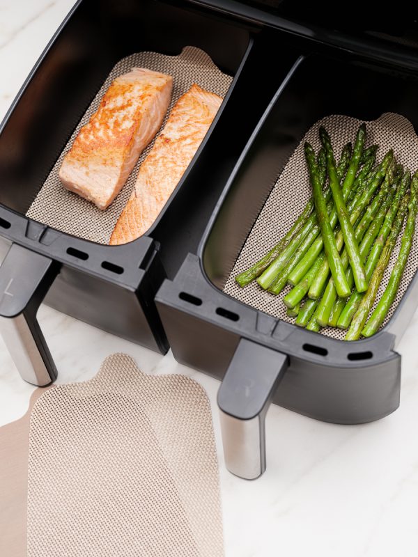 NoStik Air Fryer Liner Rectangular Set of 2 ( Basket liner 31 x 40cm